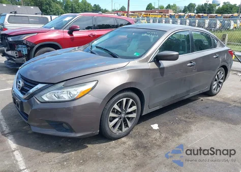 2017 Nissan Altima 2.5 Sv z USA, uszkodzony, nr VIN 1N4AL3AP0HC184879